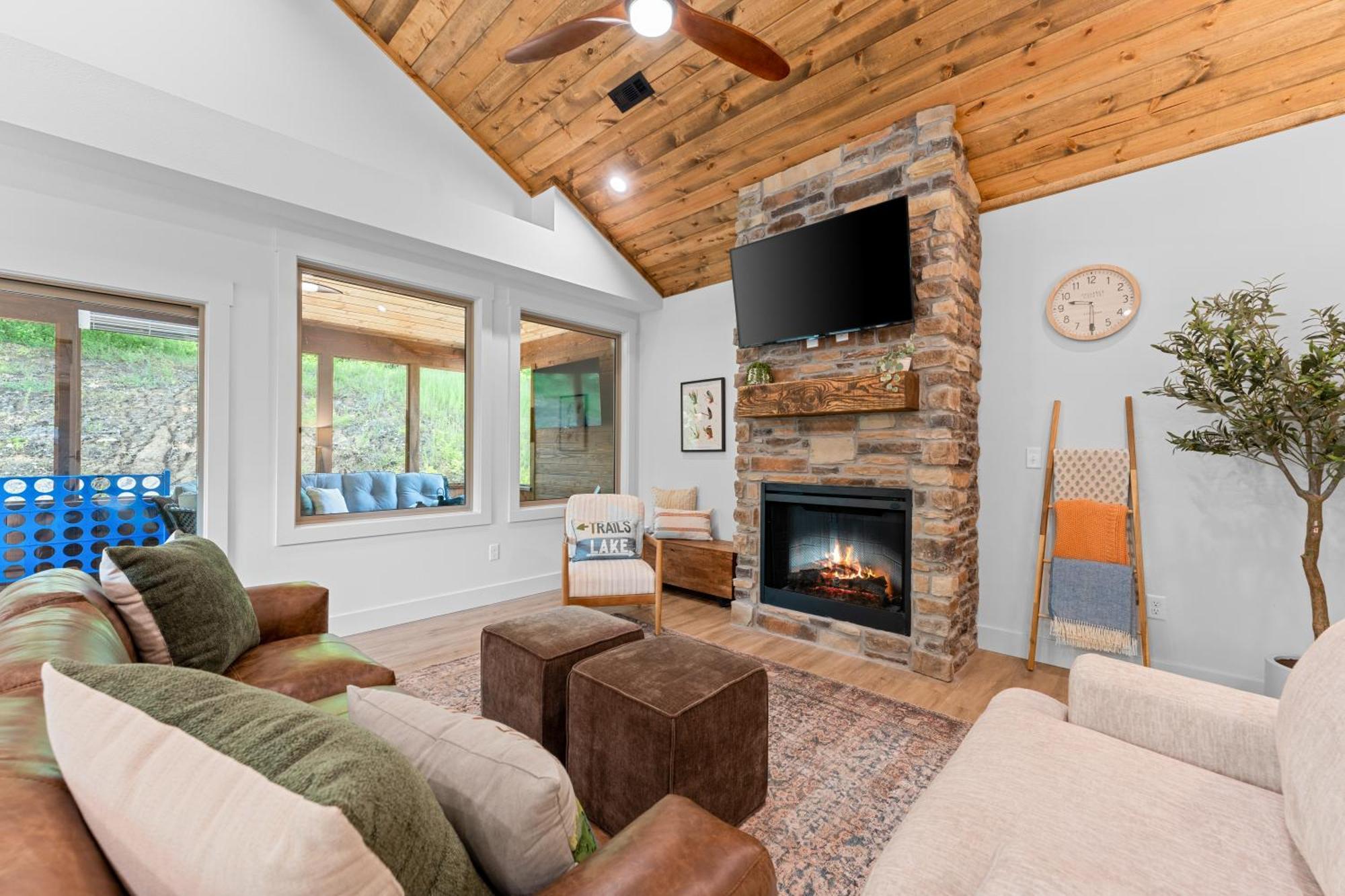 New Ozark Oasis Luxe Cabin Retreat With Hot Tub Hollister Exterior photo